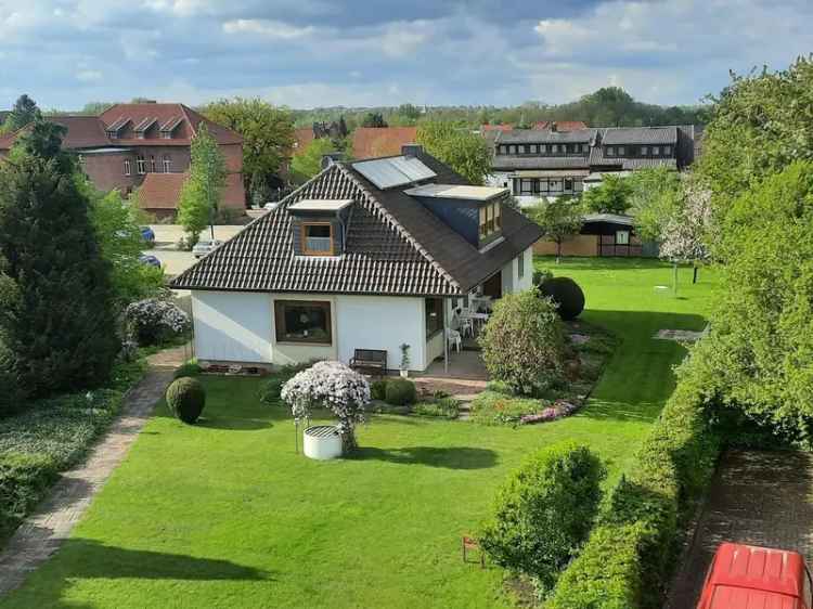 Geräumiges Haus mit Grundstück und Ausbaupotential