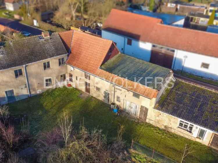 Einfamilienhaus mit großem Grundstück in Spören