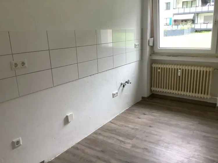 Helle 3 Zimmer Wohnung sucht Nachmieter!