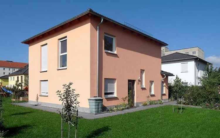 Haus mit 232 m² Wfl in Hermsdorf, 319.000 € Verkehrswert