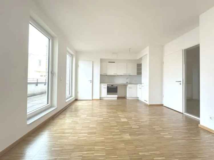 Top geschnittene 3 Zimmer Wohnung mit Dachterrasse!