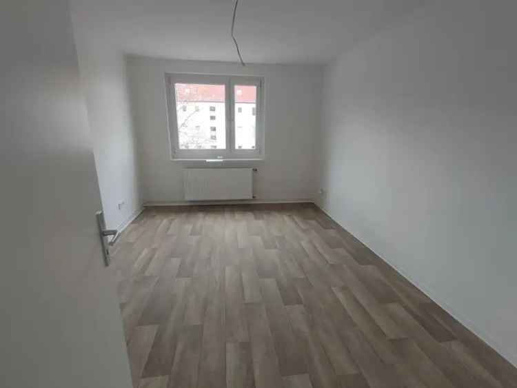 Geräumige 3-Zimmer-Wohnung mit Balkon