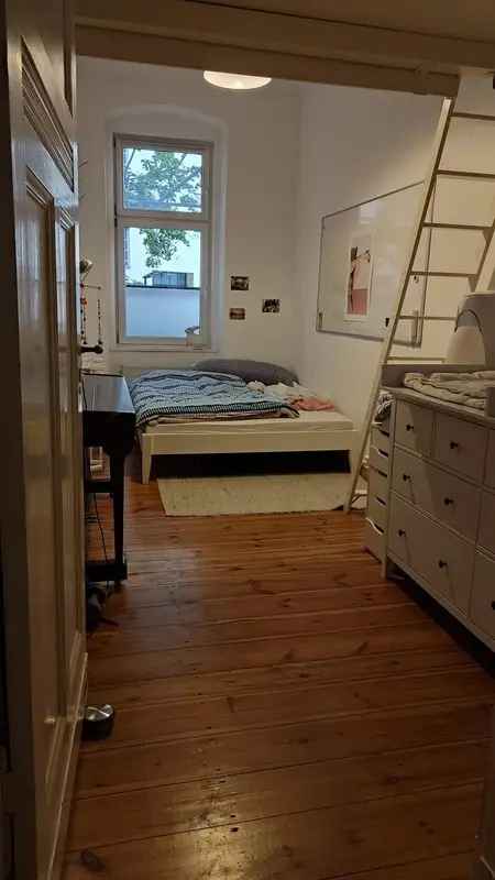 Tausch 2 Zimmer Wohnung in Neukölln gegen 3 Zimmer Wohnung in Friedrichshain