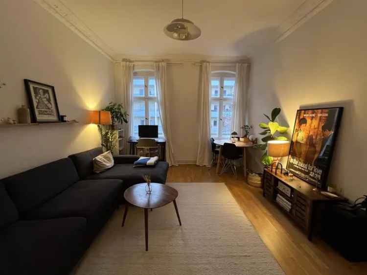 Mieten Wohnung Vorderhaus Kreuzberg Berlin mit Einbauküche und Bad