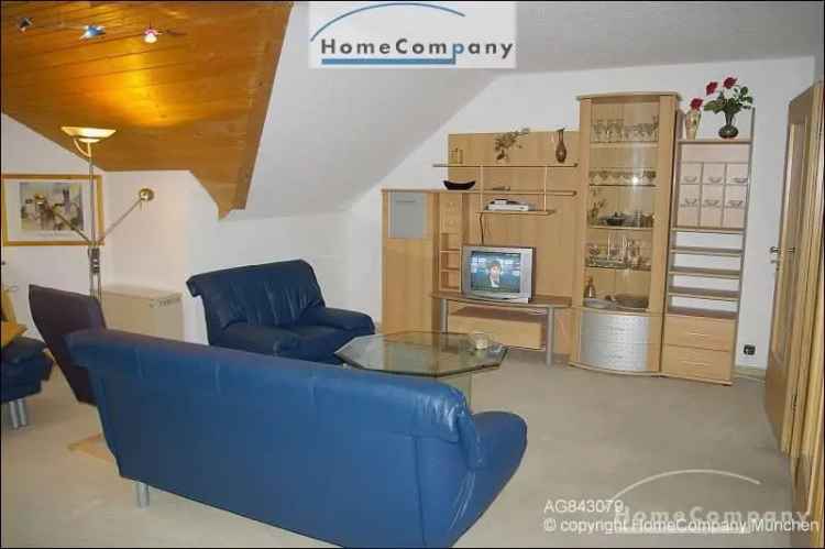 Ruhige, möblierte 3-Zimmer-Wohnung mit Balkon in München- Schwabing-Nord