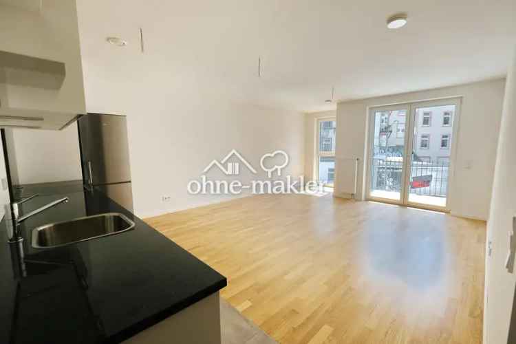 2-Zimmer-Wohnung mit Einbauküche und Balkon in Zentrumsnähe zu vermieten!