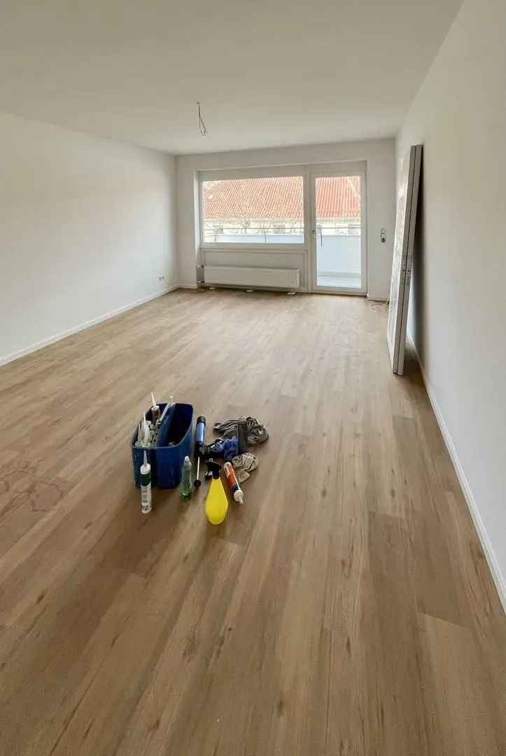 Erstbezug nach Sanierung: Geschmackvolle 2-Zimmer-Wohnung mit geh. Innenausstattung