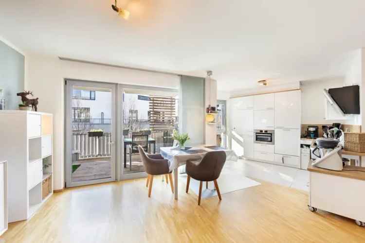 Barrierefreie Wohnung mit großzügigem Westbalkon und modernem Wohnkonzept