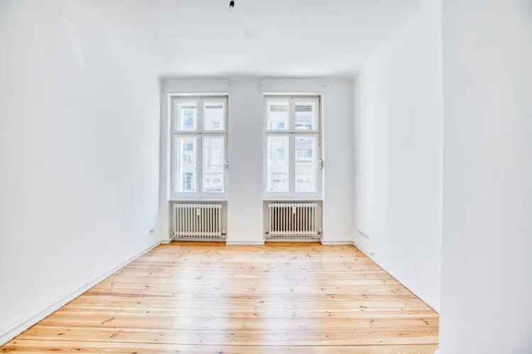 Wohnen im Schillerkiez: Hübsche Altbau-Wohnung mit Balkon und Flair + IST-Zustand zum Selbstausbau