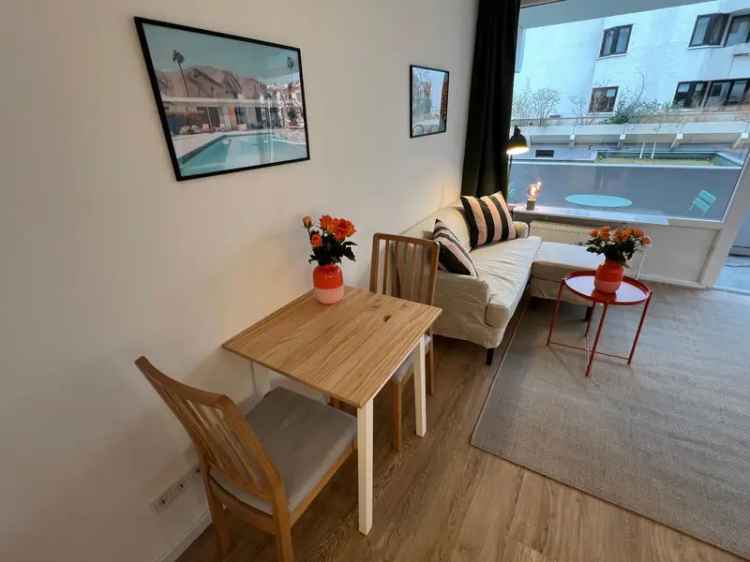 All new, furnished 1.5 room apartment in Schwabing, 6-12 months