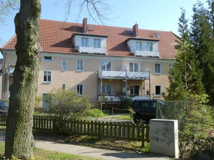 Uenglinger Str.49 - 2-Raum Wohnung Erdgeschoss mit Balkon in Stendal