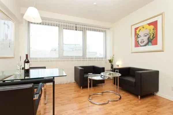 Modernes Apartment am Kurfürstendamm in Berlin Charlottenburg