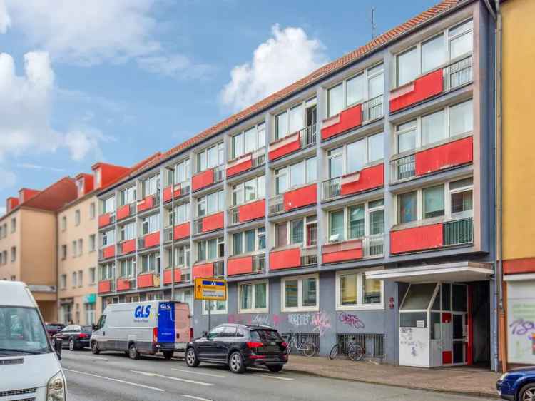 Mehrfamilienhaus mit drei Wohnungen und Stellplatz in Hannover