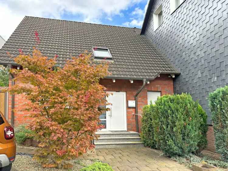 Kaufen Wohnung Bochum mit großem Garten in Dreifamilienhaus