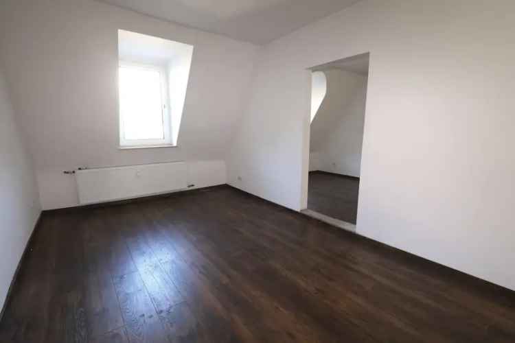 Eigentumswohnung Jugendstilhaus 4-Zimmer Einbauküche | Renoviert | Leerstehend | Dortmund Hafen