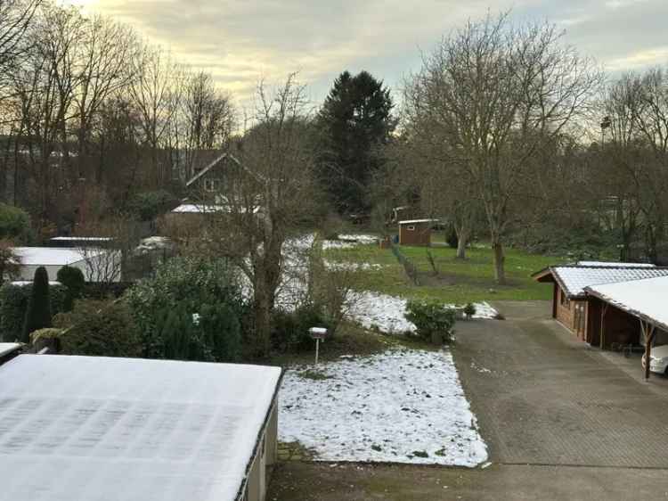 Mehrfamilienhaus Bochum Wattenscheid mit Garten und Garagen - Anlageobjekt