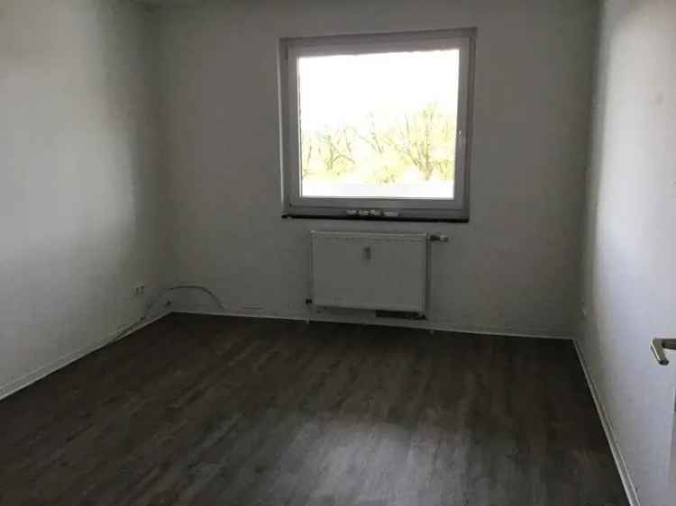 Gemütliche Wohnung für Singles und Paare mit Balkon