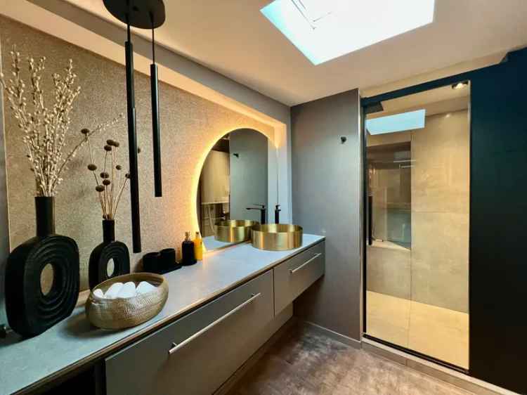 Mieten Suite in Kampen mit eleganter Modernisierung und hochwertigen Materialien