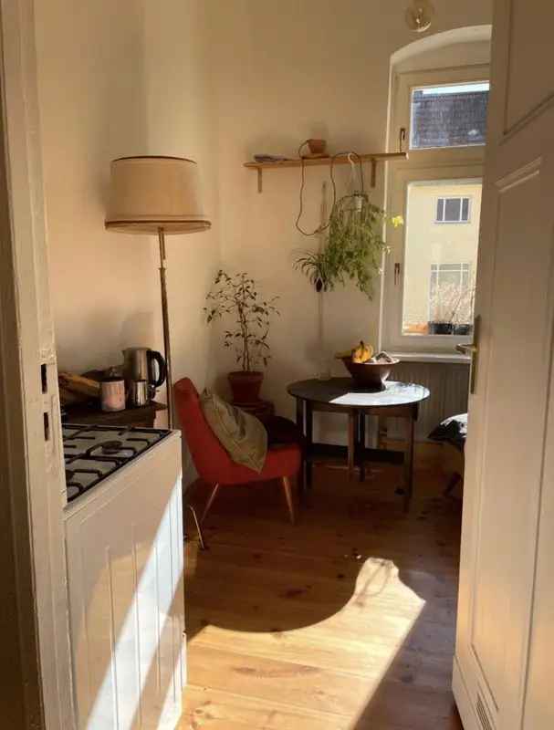 Altbauwohnung Neukölln 2 5 Zimmer Balkon 1000 Euro Warmmiete