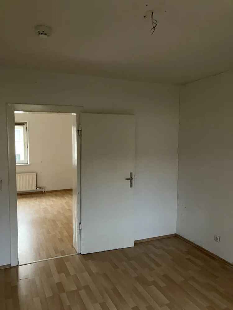 Modernisierte 3-Zimmer-Wohnung in ruhiger zentraler Lage sucht neuen Mieter