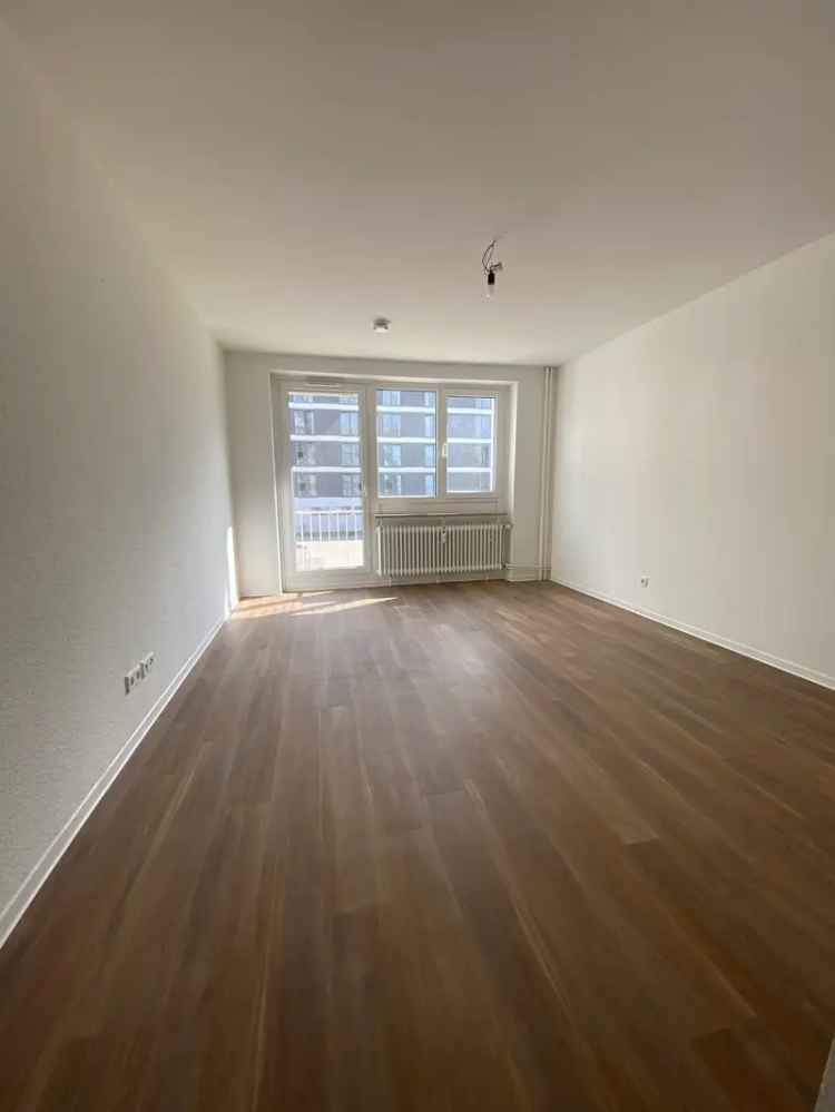 ***Saniertes 2-Zimmer Apartment*** für Jung & Alt