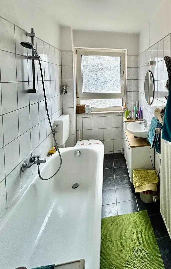 Kaufen Wohnung in Bornheim mit 2 Zimmern und Garten