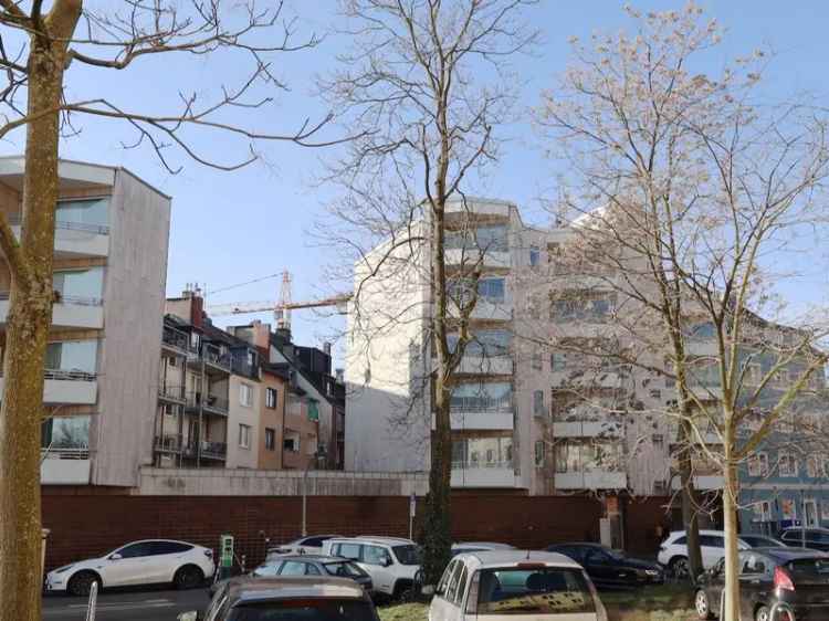 … mit Aufzug, 2 Balkonen u. durchdachtem Grundriss