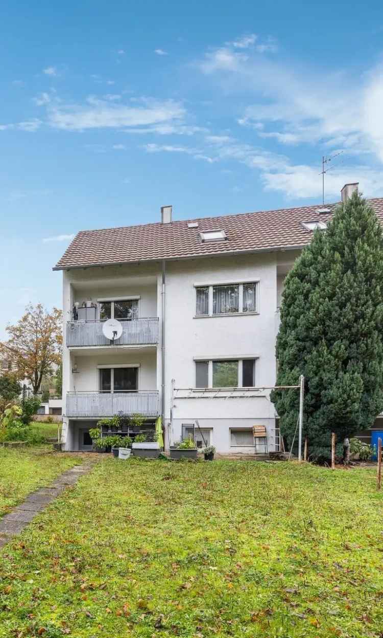 Mehrfamilienhaus mit großem Grundstück in Stuttgart