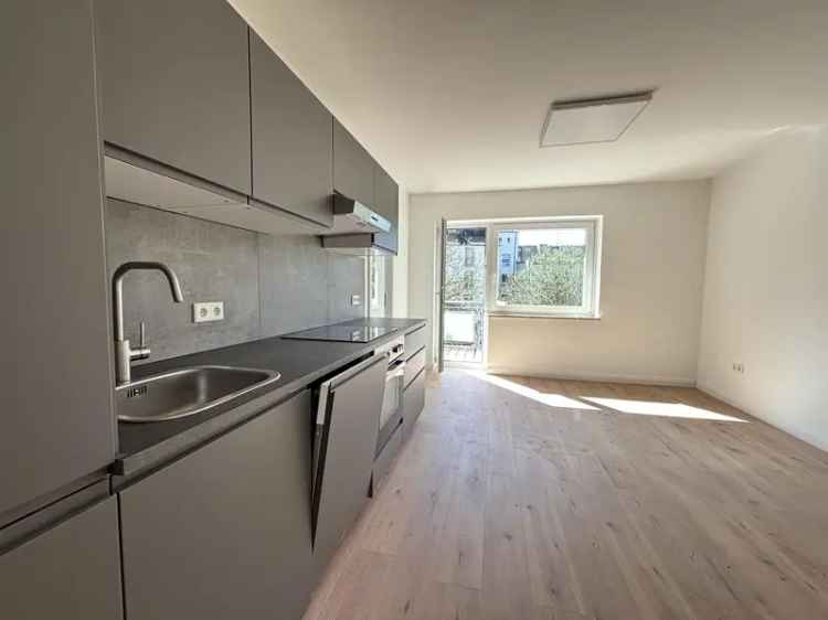 Moderne 2,5-Zimmer ETW, Erstbezug nach Sanierung, ohne Courtage