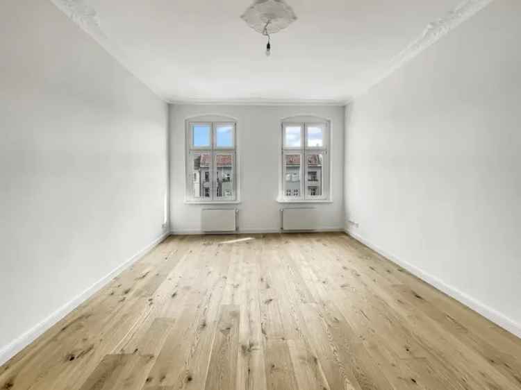 Exklusive 4-Zimmer-Wohnung mit Galerie-Flur, sonnigem Balkon und 142 m²