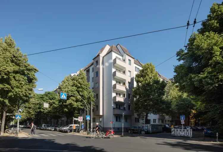 Energieeffizient & mit Balkon: Vermietete 1,5-Zimmerwohnung in beliebter Kiezlage