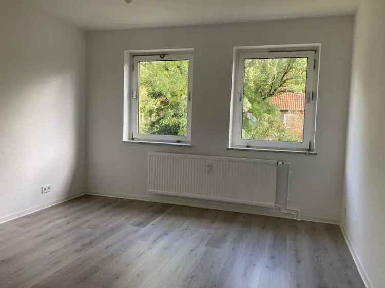 Gemütliche 3 Zimmer Wohnung im Grünen