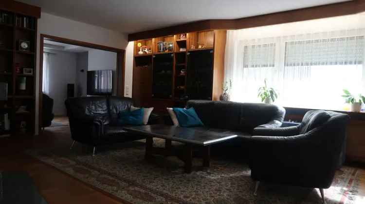 Preis auf Anfrage-Luxuriöses Stadthaus