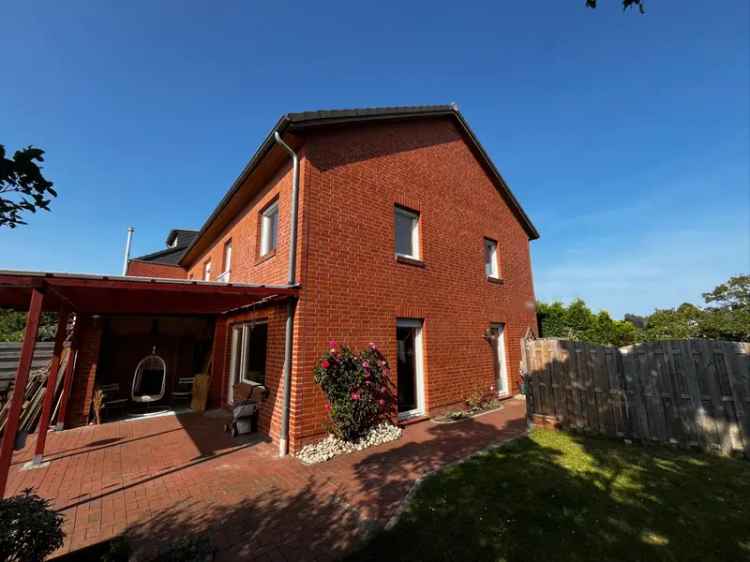 Großzügiges Reihenhaus in Bremen mit Garten und Terrasse