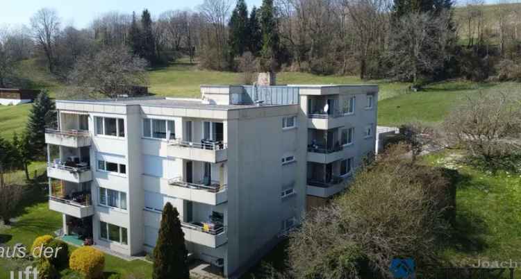 ruhige Wohnung mit herrlichem Ausblick, EBK in Lottstetten