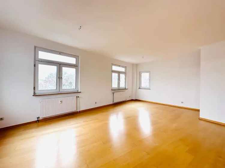 4 Zimmer Wohnung Altbau ruhig hell groß