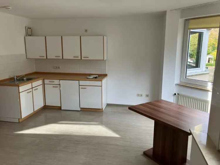 Barrierefreie 1 5 Zimmer Wohnung f"},r Singles