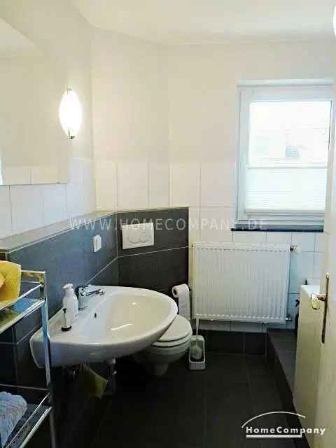 Eschersheim (8047399) –  Freundliches Zimmer mit Balkon in ruhiger Lage