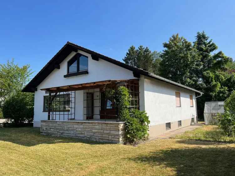 Ihr Traumhaus in Geisenfeld – Freistehend, geräumig und voller Potenzial