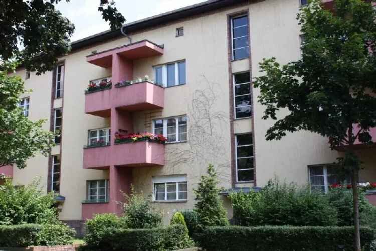 Charmantes Mehrfamilienhaus in grüner Umgebung