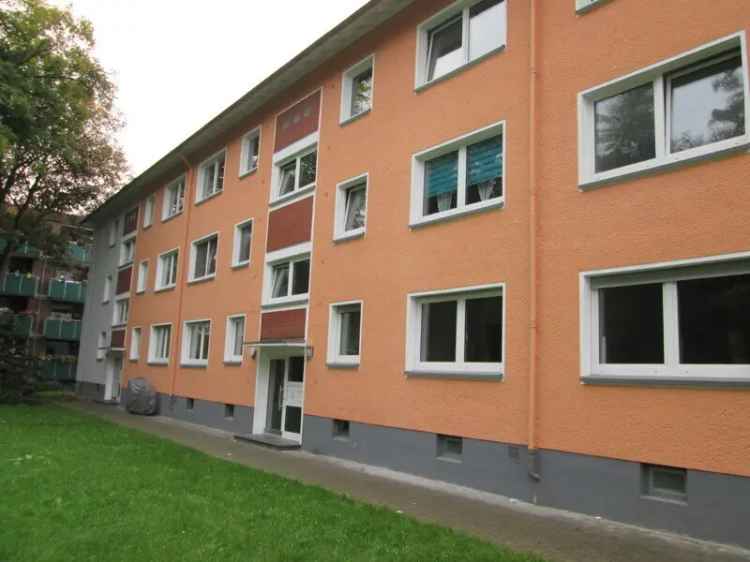 3 Zimmer Wohnung Balkon Zentrale Lage Modernes Bad