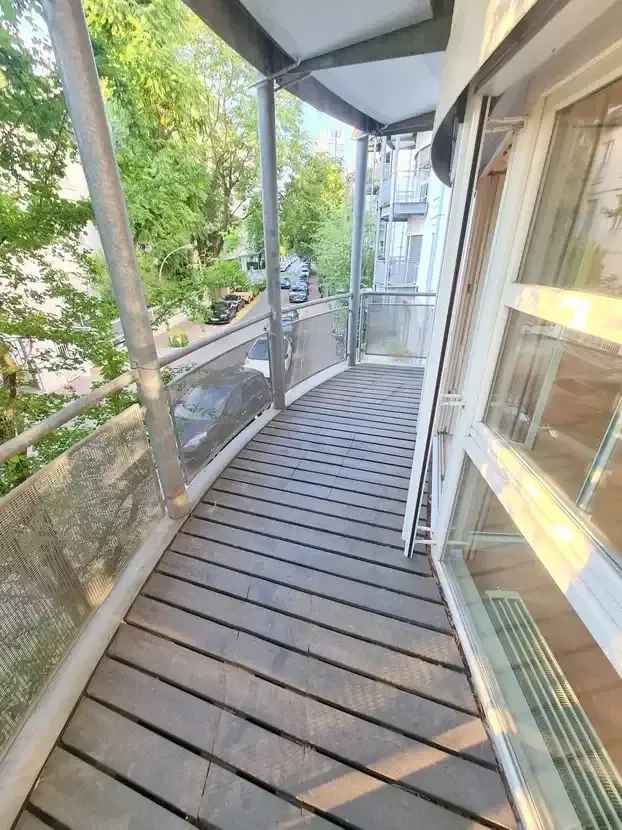 Top Westend Lage! Charmant + Elegant! Voll möblierte 2 Zimmerwohnung mit 2 Balkonen