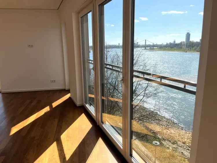 Exklusive Traumwohnung mit bester Ausrichtung am Rhein!