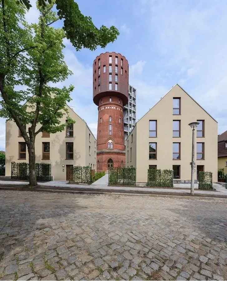 *Erstbezug* Modernes Townhouse am beliebten Wasserturm in Berlin-Altglienicke