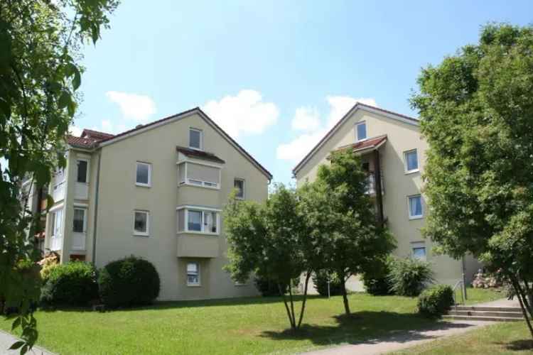 Wunderschöne 5-Raum Wohnung in traumhafter Lage inkl. TG-Stellplatz und Außenstellplatz zu verkaufen