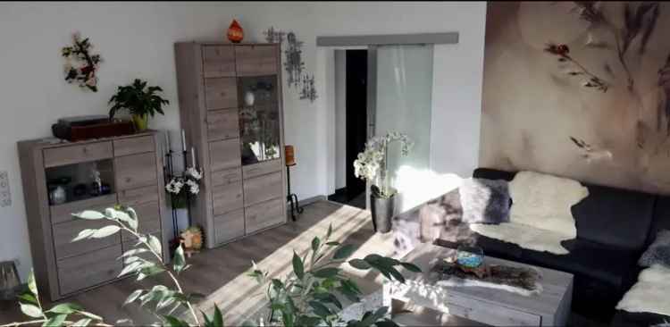Renovierte 3 Zimmerwohnung mit 2 Balkonen, Garage, Rudolfshöhe
