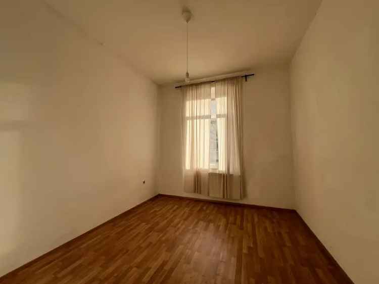 2 Zimmer Wohnung Bilk WG geeignet 60qm