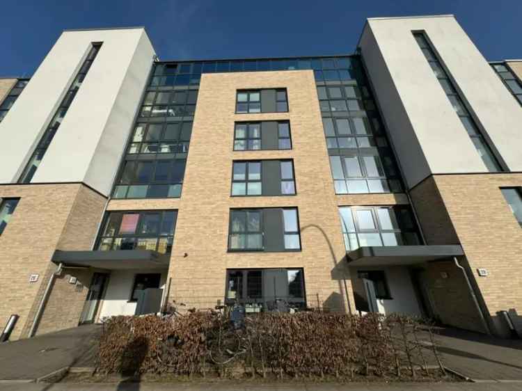 Mieten 2 Zimmerwohnung in Lokstedt mit Dachterrasse