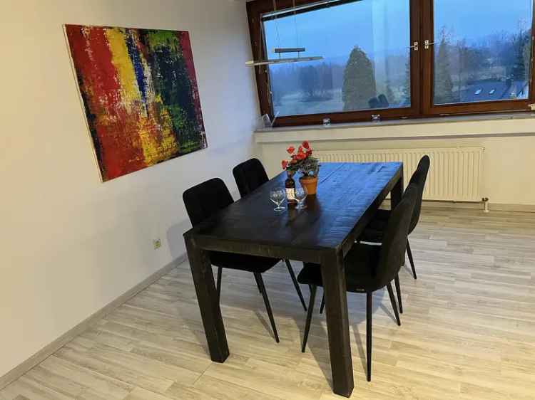 Familien und Seniorenwohnung Grötzingen 3 Schlafzimmer 2 Balkone