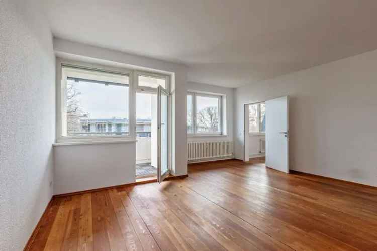 Maximaler Gestaltungsfreiraum: gesamtes Dachgeschoss mit Terrasse am Tegeler See